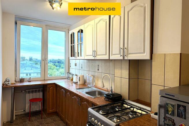 3 pokoje, Mokotów przy metrze i Polu Mokotowskim.