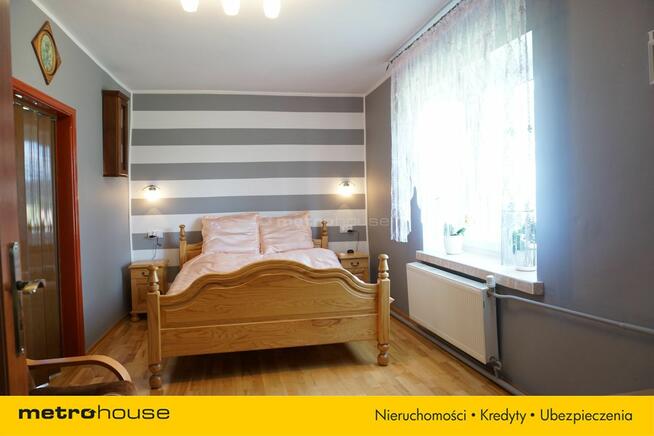 Zadbane siedlisko w pięknej i cichej okolicy.