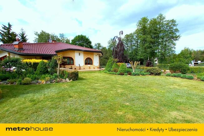 Wyjątkowy dom z oranżerią i antresolą Milanówek