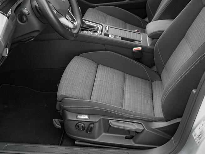 Volkswagen Passat GD5C877#2.0 TDI Business DSG Podgrz.f LED K.cof Salon PL VAT23%