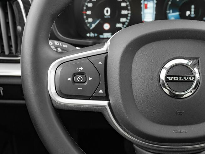 Volvo V60 WD5210S#B4 D Momentum Pro K.cofania Podgrz.f i kier Salon PL VAT 23%