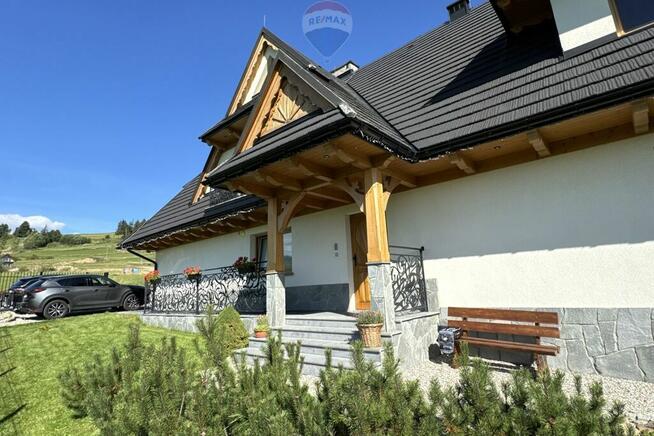 Dom z widokiem, w bezpośrednim sąsiedztwie wyciągu