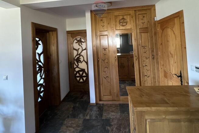 Dom z widokiem, w bezpośrednim sąsiedztwie wyciągu