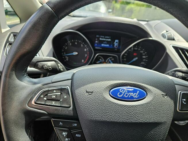 Ford C-Max 1 właściciel / Nawigacja / Kamera / Podgrzewane fotele / Tempomat