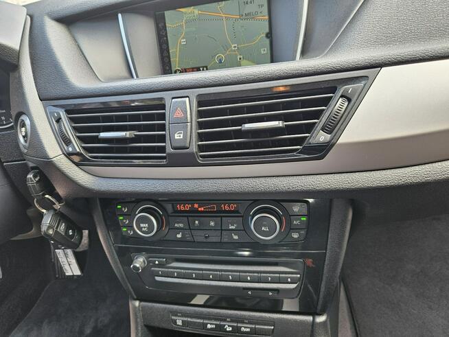 BMW X1 4x4 / Nawigacja / Podgrzewane fotele / Klimatronik