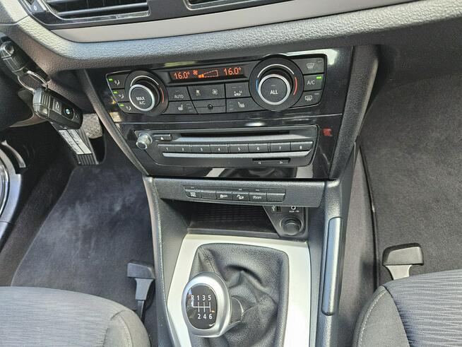 BMW X1 4x4 / Nawigacja / Podgrzewane fotele / Klimatronik