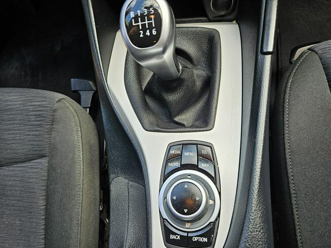 BMW X1 4x4 / Nawigacja / Podgrzewane fotele / Klimatronik