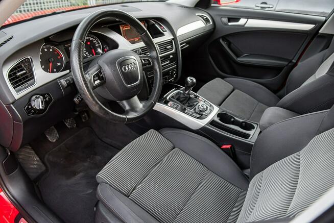 Audi A4 S-Line 1.8T 160KM Manual ! Navi Bi-Xenon Led ! Serwisowana !