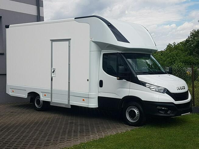 Iveco Daily KONTENER NISKOPODŁOGOWY 4,43x2,23x2,42 SKLEP BAR FOODTRUCK KAMPER AC