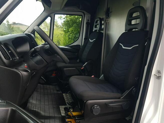 Iveco Daily KONTENER NISKOPODŁOGOWY 4,43x2,23x2,42 SKLEP BAR FOODTRUCK KAMPER AC