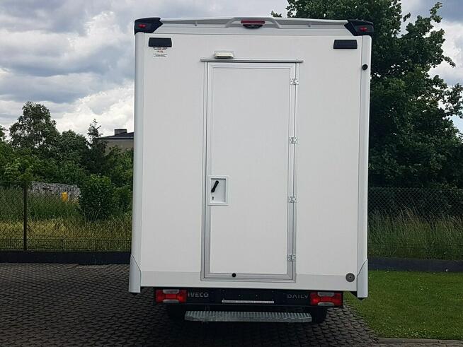 Iveco Daily KONTENER NISKOPODŁOGOWY 4,43x2,23x2,42 SKLEP BAR FOODTRUCK KAMPER AC