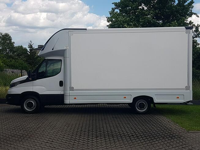 Iveco Daily KONTENER NISKOPODŁOGOWY 4,43x2,23x2,42 SKLEP BAR FOODTRUCK KAMPER AC