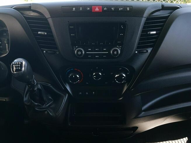 Iveco Daily KONTENER NISKOPODŁOGOWY 4,43x2,23x2,42 SKLEP BAR FOODTRUCK KAMPER AC