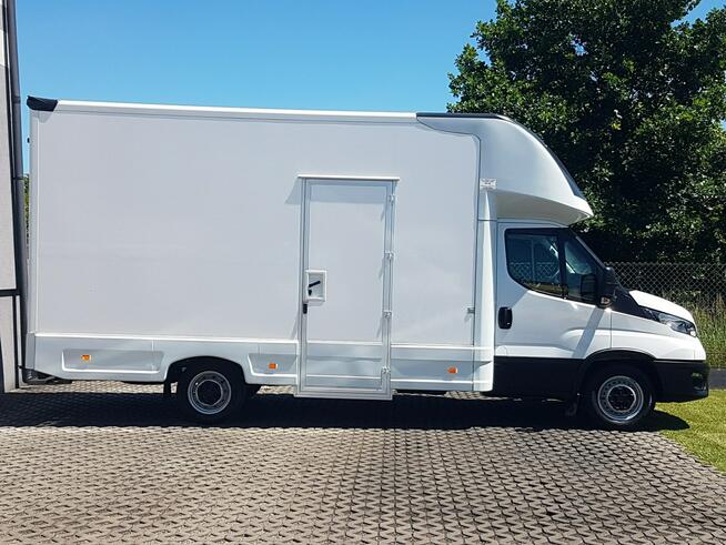 Iveco Daily KONTENER NISKOPODŁOGOWY 4,43x2,23x2,42 SKLEP BAR FOODTRUCK KAMPER AC
