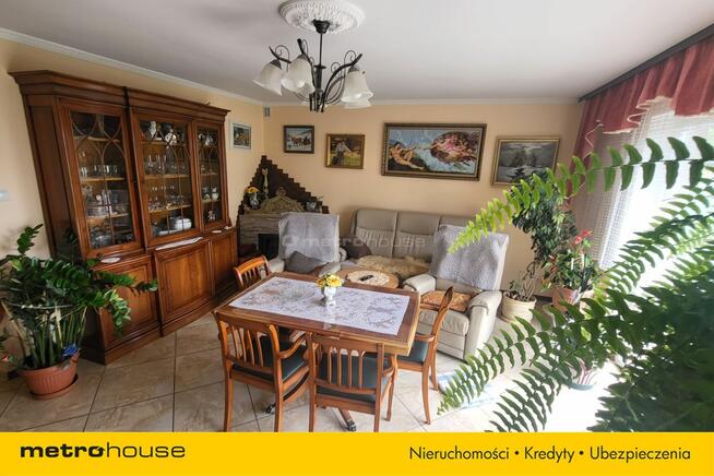 Na sprzedaż dom w miejscowości Burkat z 2012 roku.