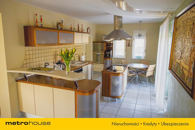 Oferta sprzedaży przestronnego domu w Agatówce