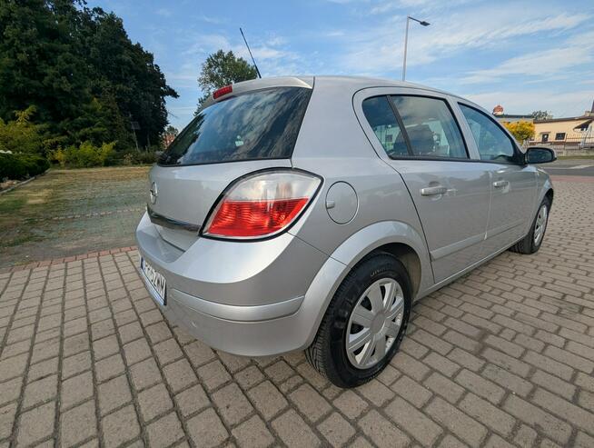 Opel Astra 1.4 benzyna moc 90 KM/bezwypadkowy/zarejestrowany