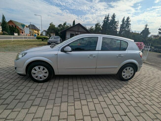 Opel Astra 1.4 benzyna moc 90 KM/bezwypadkowy/zarejestrowany