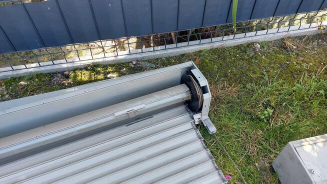 Rolety zewnętrzne 3x1,6m 2 sztuki