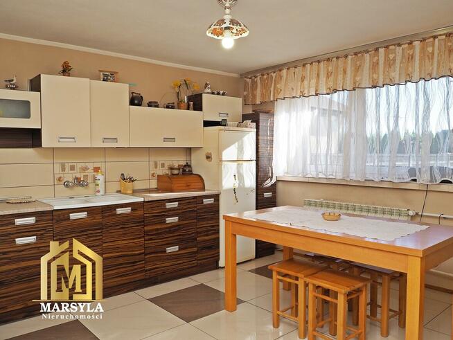 Dom na dużej działce do odświeżenia! WARTO!