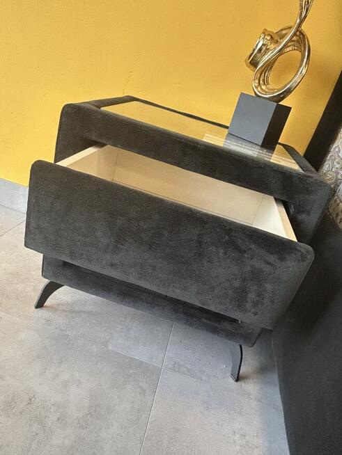 Łóżko z pojemnikiem 160x200cm +stolik nocny