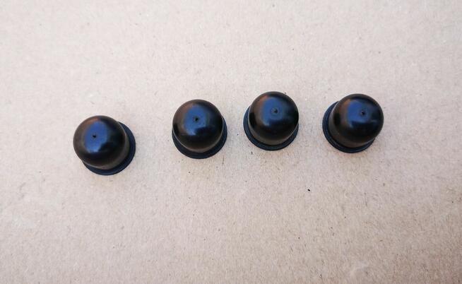 Zaślepka śruby lampy tylnej w klapie Mitsubishi ASX 10-21