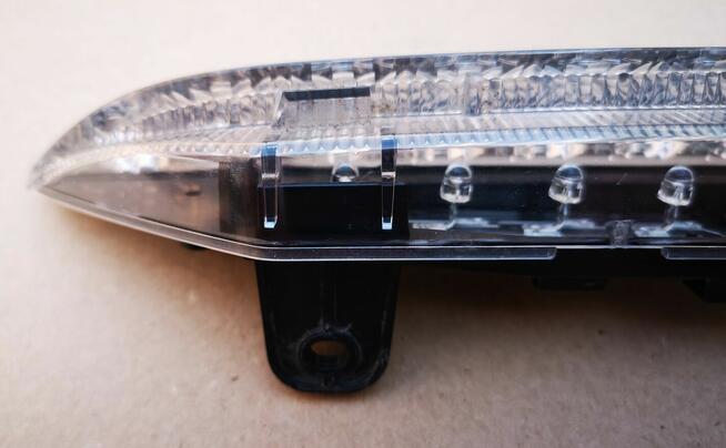 Górne światło stop Mitsubishi ASX 10-19 trzecie P5631