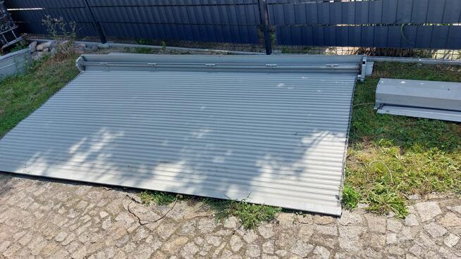 Rolety zewnętrzne 3x1,6m 2 sztuki