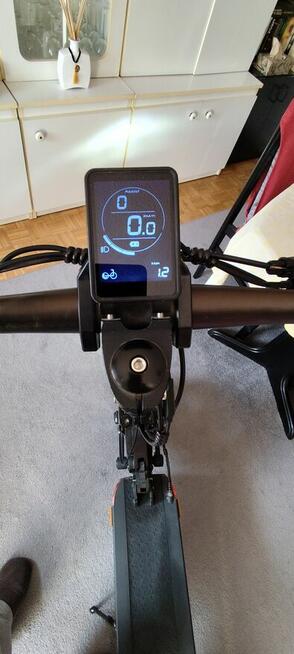 Sprzedam hulajnogę elektryczną