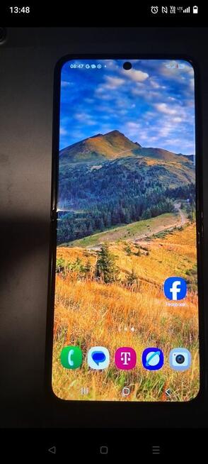 Samsung Galaxy Z Flip4