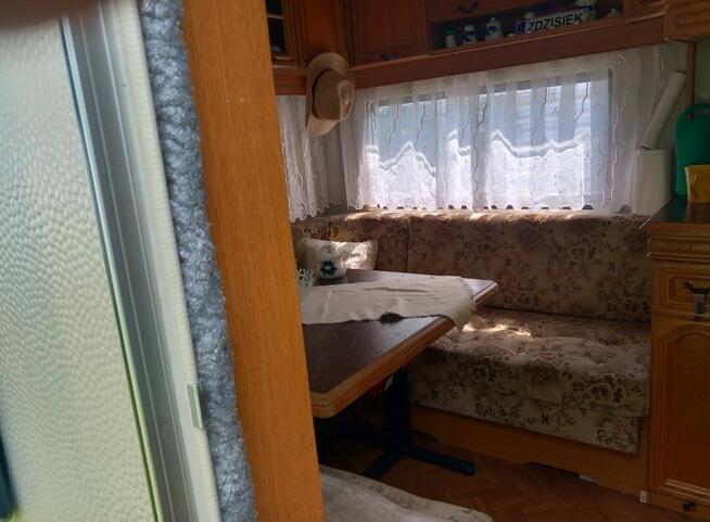 PRZYCZEPA KEMPINGOWA