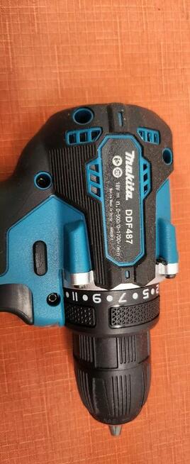 Wkrętarka zakrętarka Makita DDF487