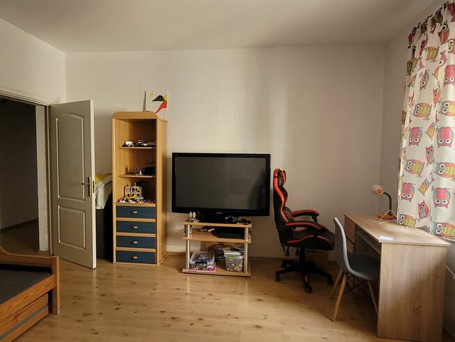 Na sprzedaż dom wolnostojący z ogrodem, dużą działką