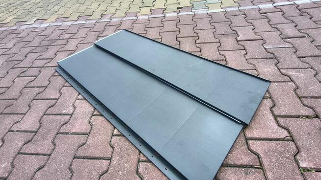 Blachodachówka płaska grafitowa od ręki Blachtex Klęczany