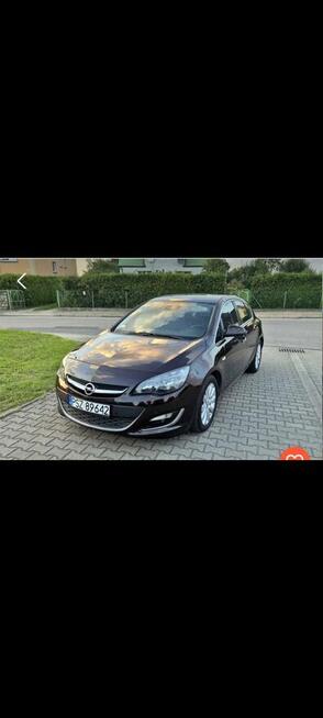 Opel astra 2012 rok produkcji bogata wersja