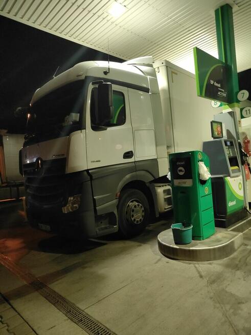 Kobieta, kierowca kat C+E szuka pracy