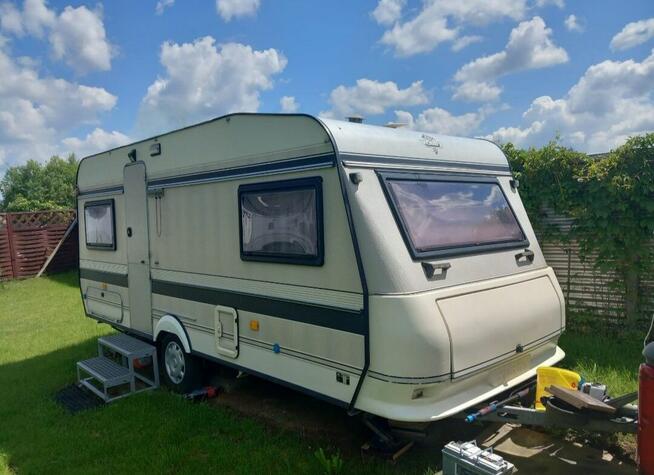 PRZYCZEPA KEMPINGOWA