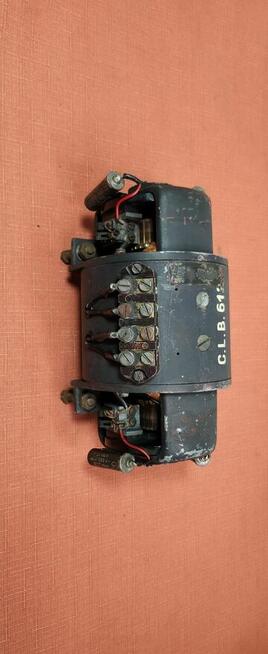 Zabytkowa przetwornica napięcia