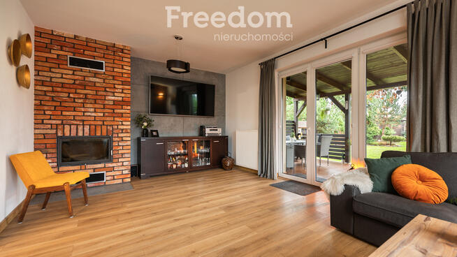 Wyjątkowym, zadbany dom z pięknym ogrodem