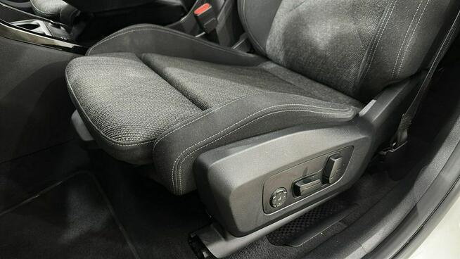 BMW 218i AUT benzyna 100 kW