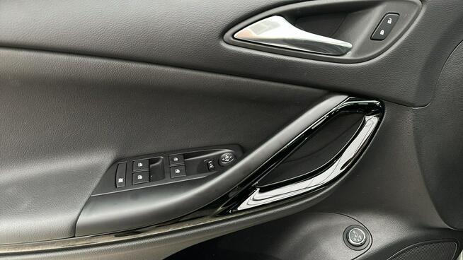 Opel Astra automat diesel kombi 90 kW