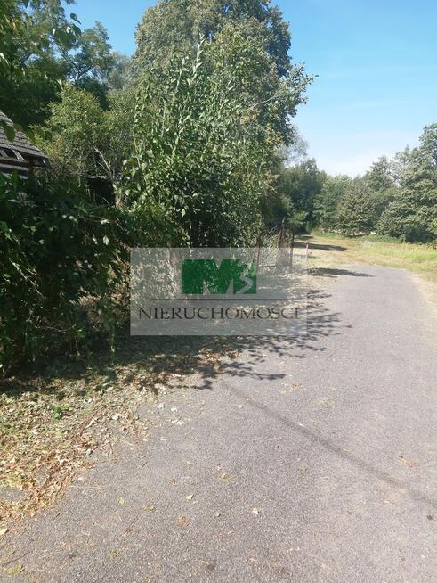 DO SPRZEDAŻY DZIAŁKA Z ZABUDOWANIAMI W CHODACZOWIE