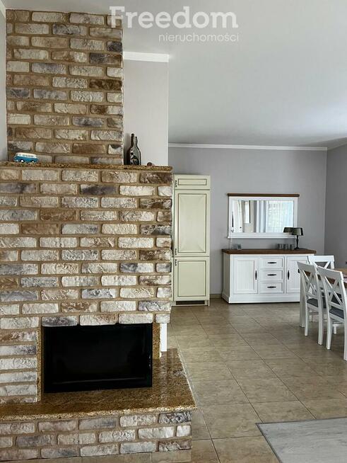 Dom w Mechnicach z dojazdem MZK