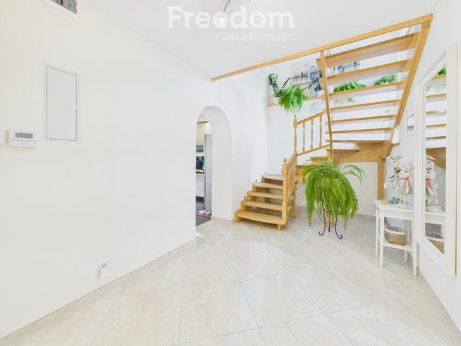 Uroczy dom z widokiem na zamek