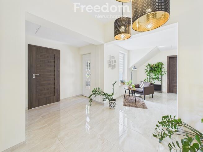 Uroczy dom z widokiem na zamek