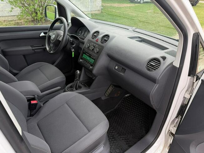 Volkswagen Caddy 2.0 MPI 109 KM 5 osobowy Nowa instalacja LPG