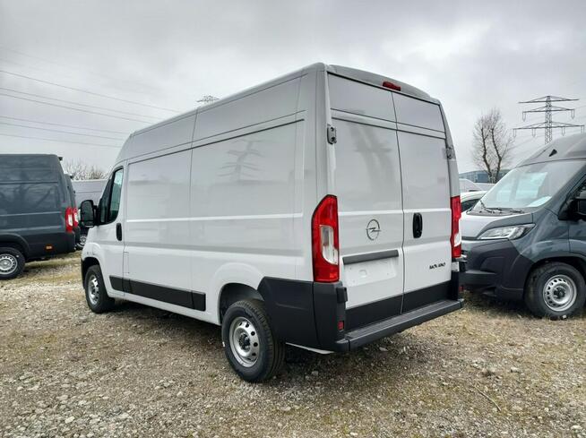 NOWY MODEL Opel Movano Furgon 120KM L2H2 -- 11,5m3 RP 2025 OD RĘKI!