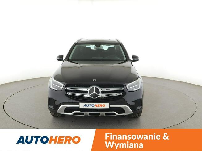 Mercedes GLC 200 GRATIS! Pakiet Serwisowy o wartości 600 zł!