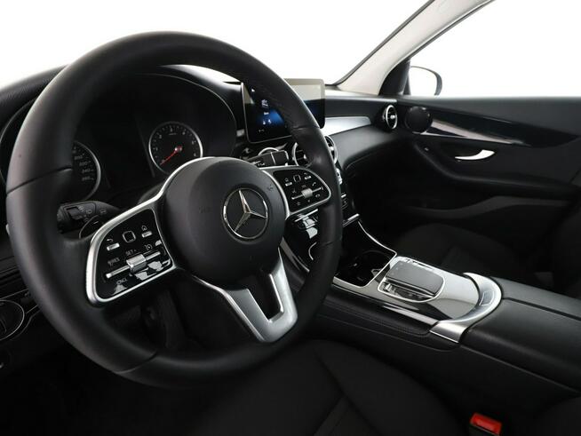 Mercedes GLC 200 GRATIS! Pakiet Serwisowy o wartości 600 zł!
