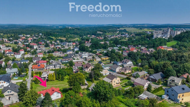 Uroczy dom z widokiem na zamek